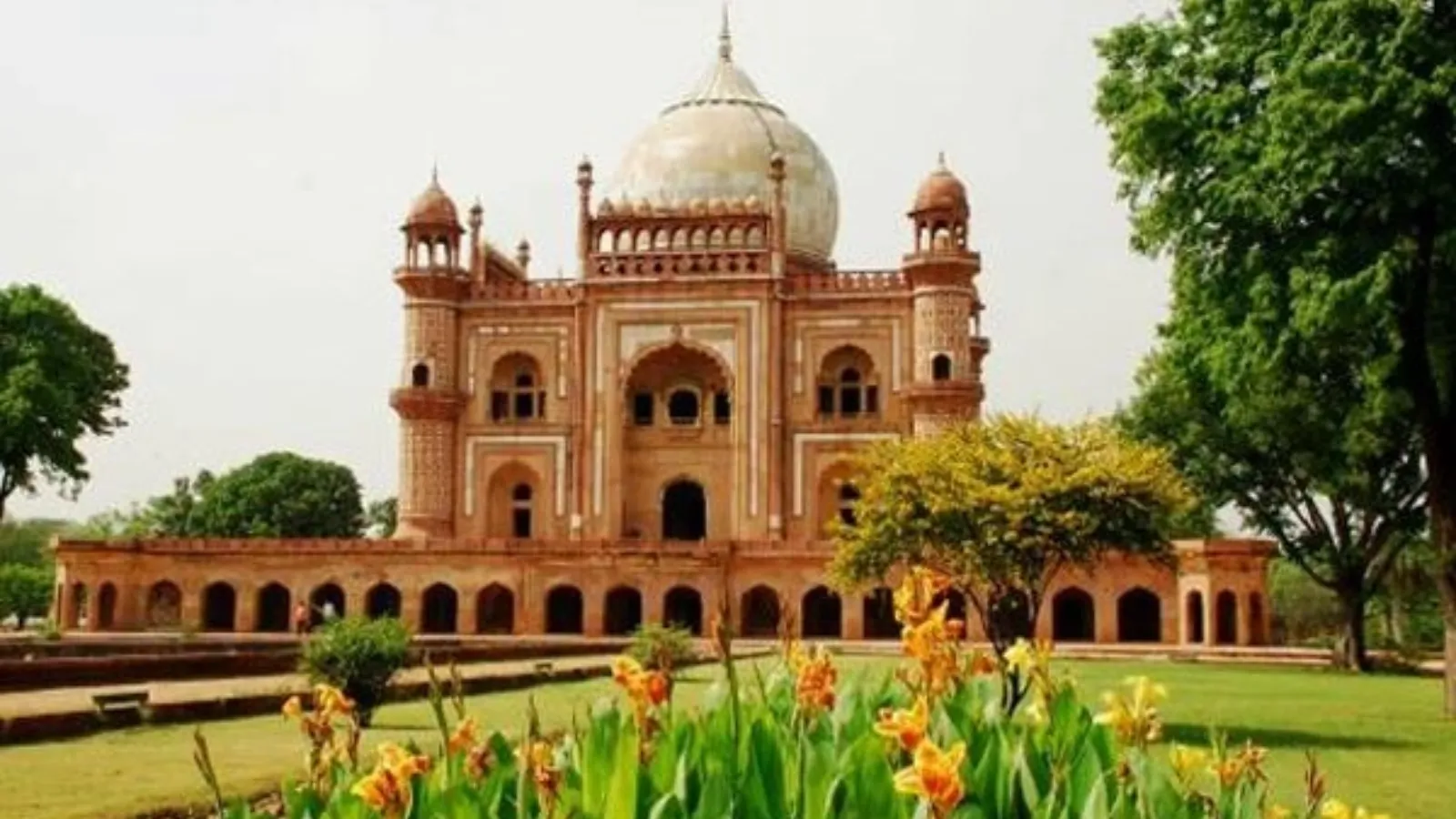Delhi Private Day Tour by Car